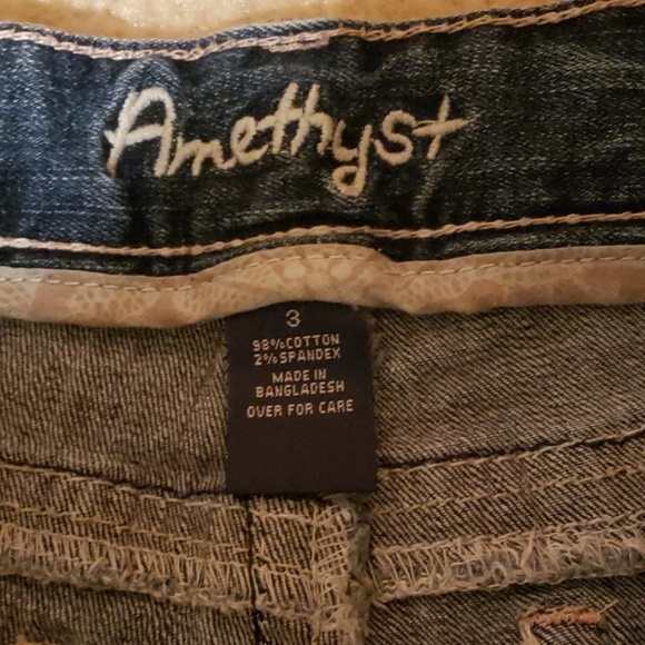 Jean shorts - Picture 2 of 3